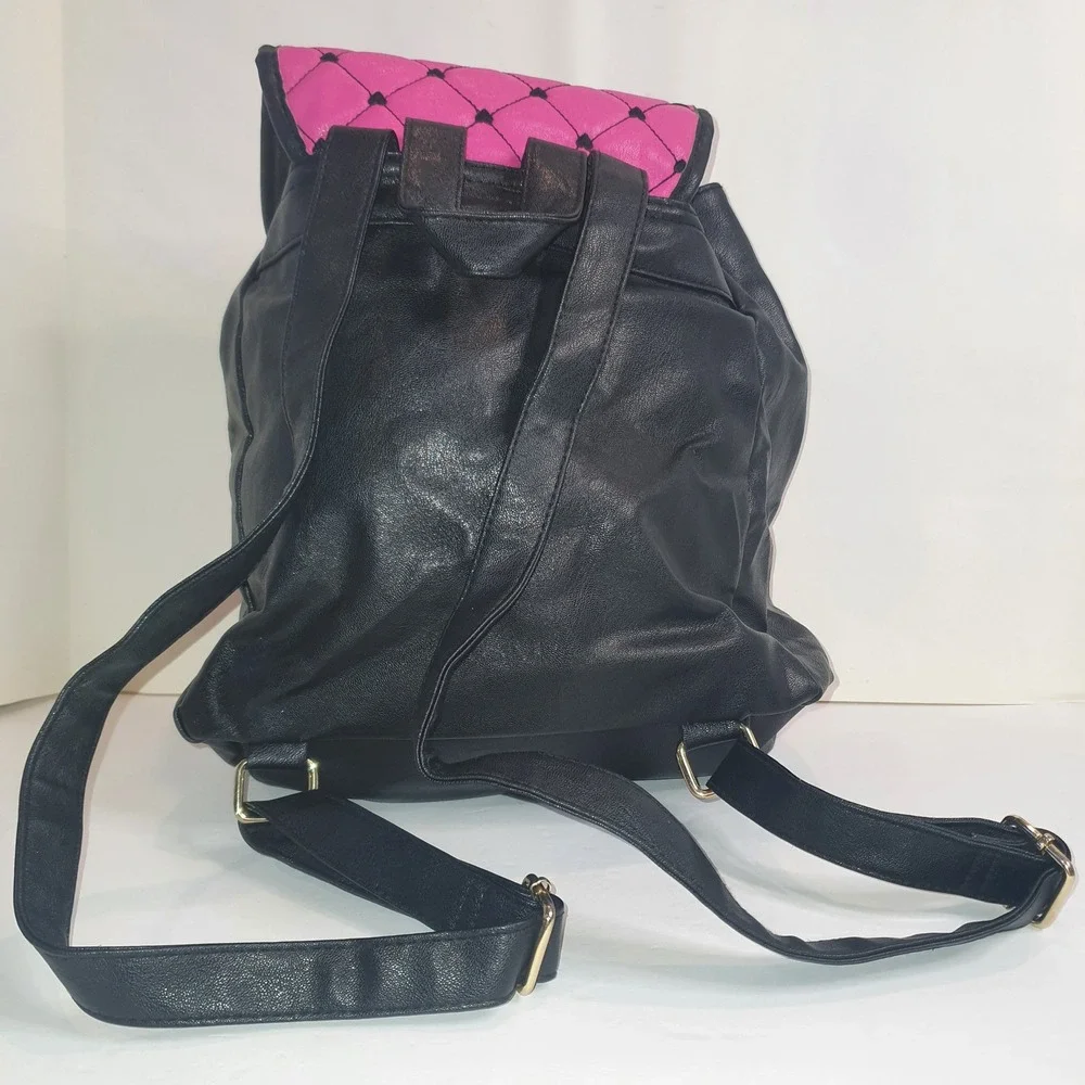 Luv Betsey by Betsey‎ Johnson Pink Quilted Heart Backpack Black Faux Leather Bag